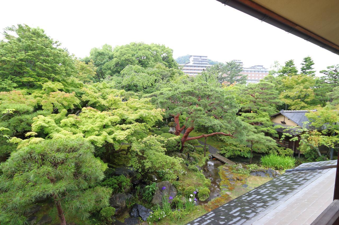 Nanzenji Sando Kikusui Kyoto Bagian luar foto